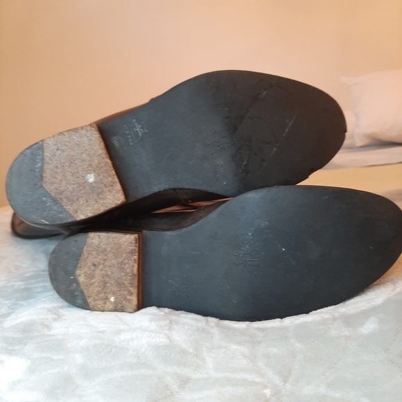 Worn in Frye Dorado Brown Leather Tall Riding Boots with Buckle Details - Picture 14 of 16